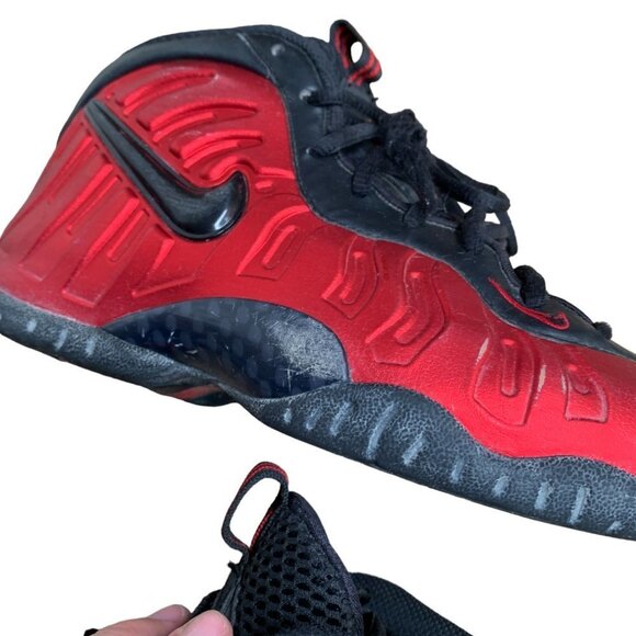 Rare 2019 Nike Air Foamposite Pro Color Shift Size 5.5 Red - Picture 4 of 11